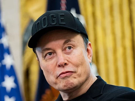 Илон Маск призвал ликвидировать Евросоюз после штрафа его соцсети 