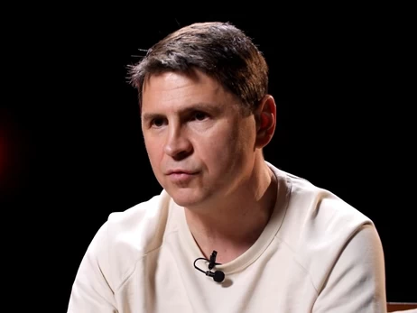 Это лично пережитое психическое давление, - Подоляк о страхе Мендель за свою жизнь из-за Ермака