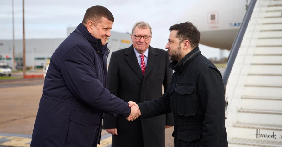 Зеленский прибыл в Лондон, откуда сегодня же отправится в Брюссель