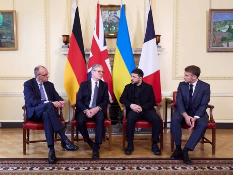 В Лондоне началась встреча Зеленского, Стармера, Макрона и Мерца