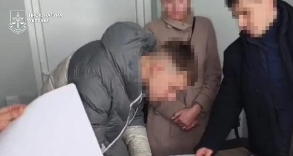 Суд избрал меры пресечения нападающим на артистов 