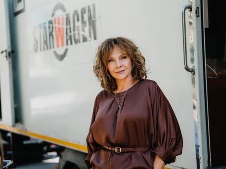 Елена Узлюк – о комедии «Випробувальний термін», юморе в кино, секретах красоты и семье