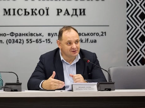 Мэр Ивано-Франковска рассказал, как его остановили патрульные в комендантский час