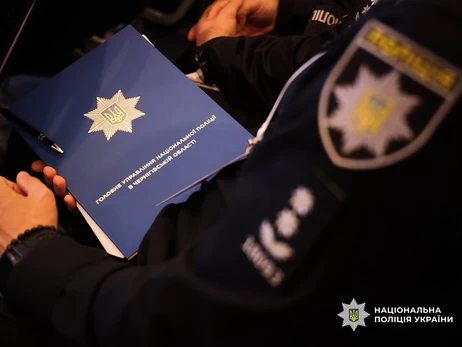 В Прилуках патрульный автомобиль сбил двух пешеходов на переходе - ребенок погиб