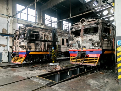 Россияне уничтожили в Фастове железнодорожное депо и 27 вагонов