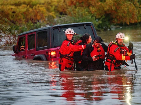 Исторические наводнения в штате Вашингтон - дороги размыты, тысячи жителей получили приказ об эвакуации