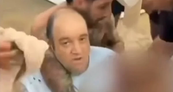 У обезвредившего стрелка в Австралии Ахмеда аль-Ахмеда два ранения, его прооперировали  