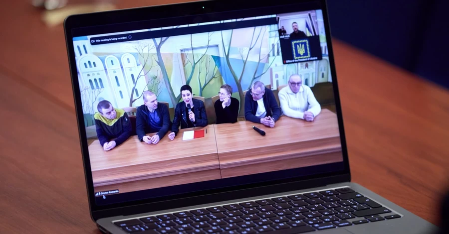 Зеленский пообщался с Бабарико и Колесниковой и заявил о их 