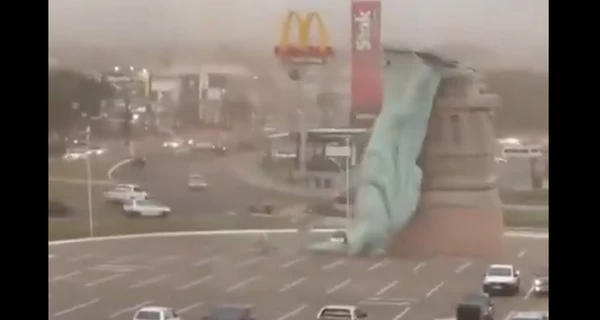 В Бразилии из-за мощного шторма упала 24-метровая копия статуи Свободы