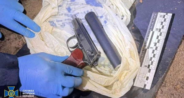 Правоохранители нашли пистолет Макарова с глушителем, из которого убили Парубия