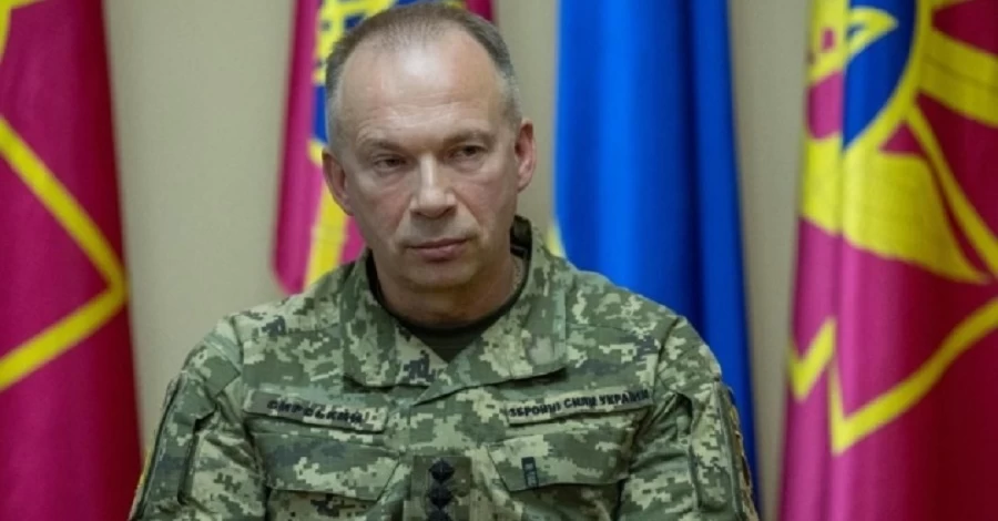 РФ наростила угрупування військ в Україні до 710 тисяч і продовжує стратегічну наступальну операцію, - Сирський