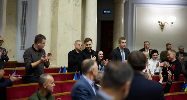 Верховная Рада обязала министров приходить в парламент на свое увольнение 