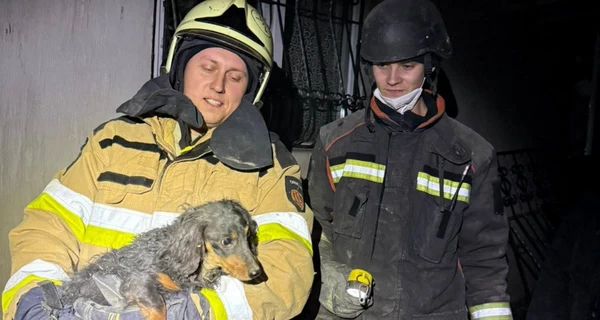  Войска РФ ударили по Изюму КАБами - спасатели деблокировали тела двух погибших 