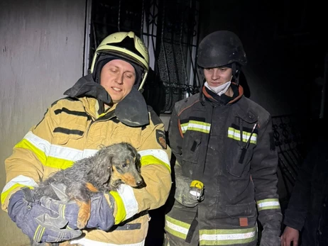  Войска РФ ударили по Изюму КАБами - спасатели деблокировали тела двух погибших 