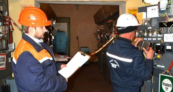 Жители Днепра напали на бригаду энергетиков из-за отключения электричества