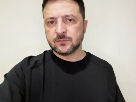 Зеленский анонсировал увольнение глав местных администраций и новые санкции