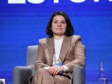 Украинская налоговая не собирается проверять людей из-за брендовых вещей по примеру Израиля