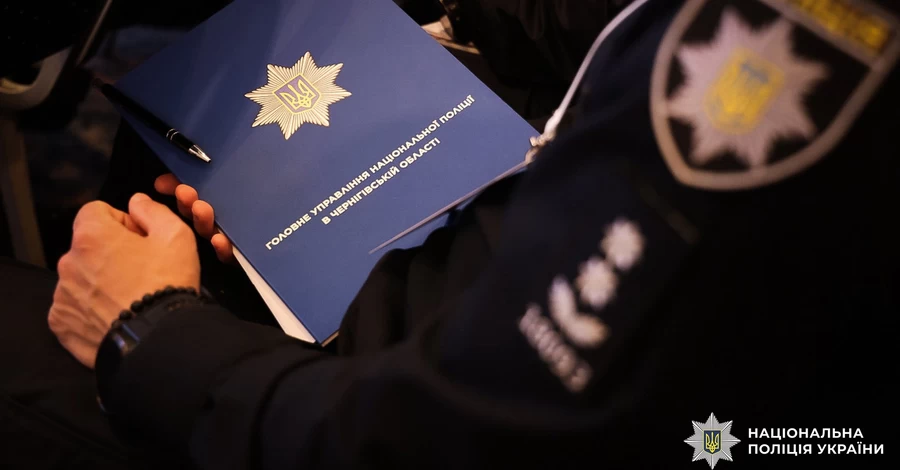 У Чернігові хулігани повалили менору - символ єврейської Хануки