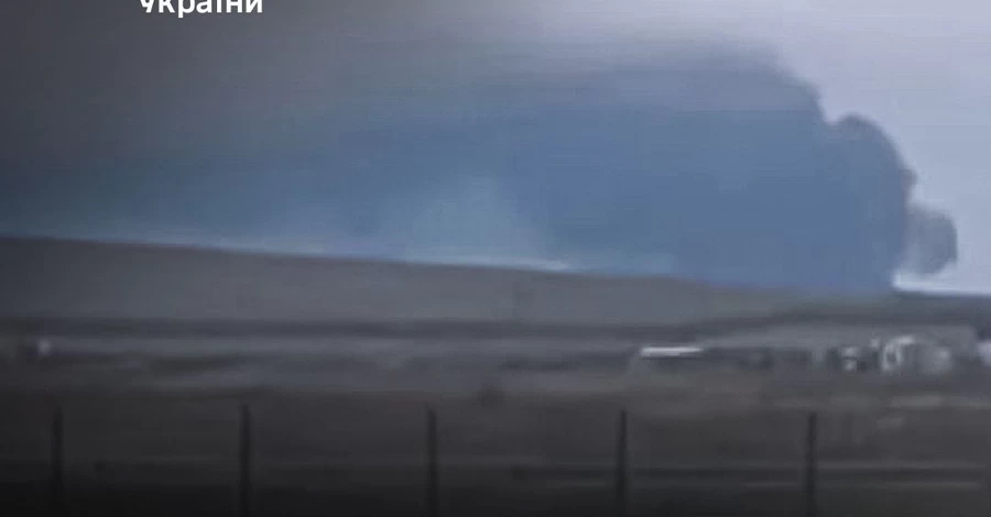 Генштаб подтвердил поражение катеров РФ в Крыму и нефтяного терминала в Краснодарском крае 