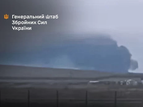 Генштаб підтвердив ураження катерів РФ у Криму та нафтового терміналу в Краснодарському краю