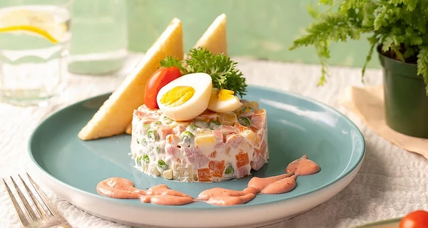 Индекс новогоднего стола: что происходило с ценами в 2025 году