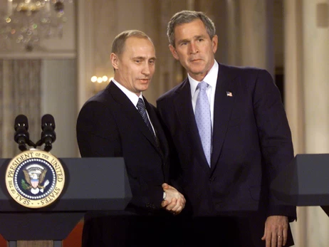 Путин еще в 2001 году негативно высказывался об Украине в разговорах с Бушем