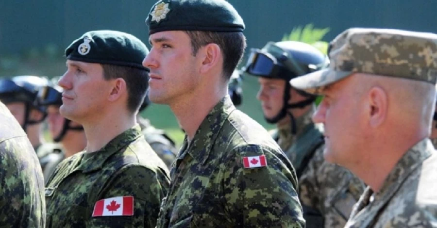 Є договір про 