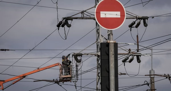 После атаки РФ треть Киева осталась без отопления, в городе ввели экстренные отключения света