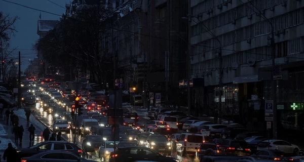 Комендатська година у новорічну ніч діятиме по всій Україні, крім Закарпатської області