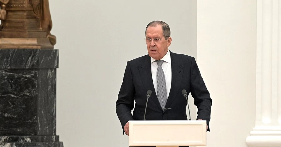  У РФ заявили, що майже сотня українських дронів атакували резиденцію Путіна, - Зеленський відповів