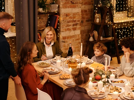 Новогоднее застолье без последствий: как не набрать лишних килограммов на праздники