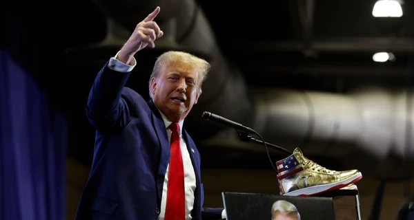 Ім'ям Трампа – від торта до лінкора: як Америка перетворюється на іменний бренд