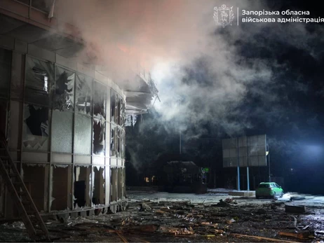 Запорожье ночью пережило одну из самых массированных атак беспилотниками