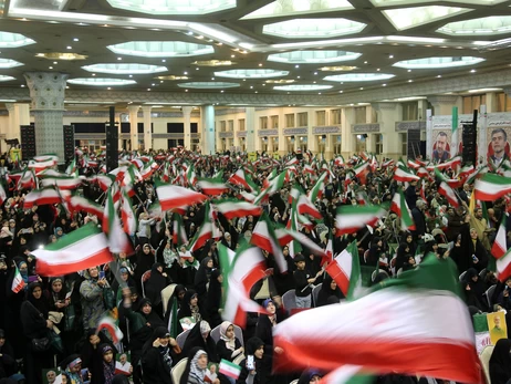 В Иране проходят массовые протесты из-за состояния экономики, есть погибшие и раненые