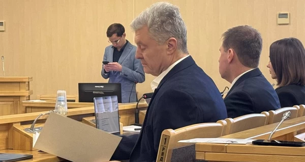 Порошенко оскаржує санкції - суд перенесли через неявку представниці президента