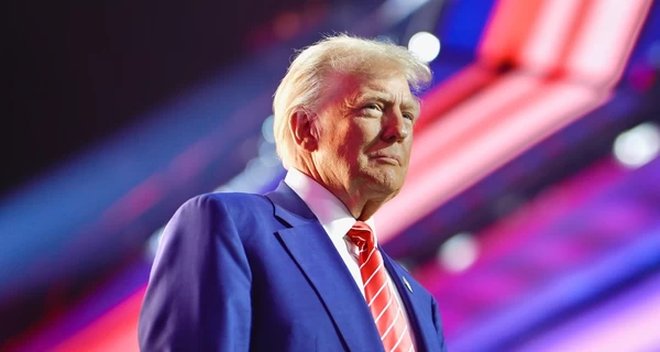 Трамп заявив, що не вірить в те, що Україна била по резиденції Путіна