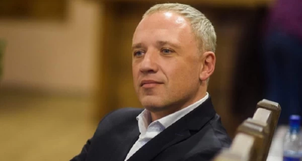 Журналисты сообщили о значительном достатке и имуществе семьи мэра Черновцов Романа Кличука