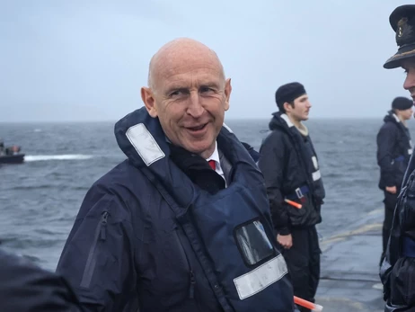 Военные Британии помогли США захватить танкер под флагом РФ