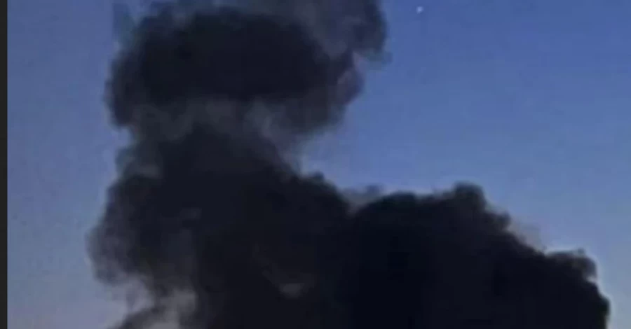 РФ атакует Кривой Рог баллистикой и дронами - в городе слышны взрывы, пропал свет 