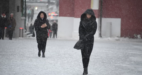 Ожеледь в Україні: як пересуватися і яке взуття обрати, щоб убезпечити себе