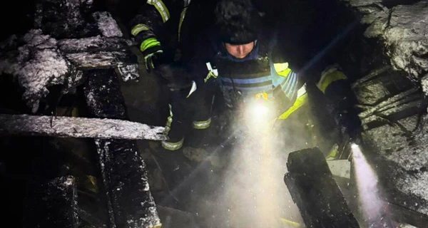 Во время российской атаки ночью повреждено Посольство Катара, - Зеленский