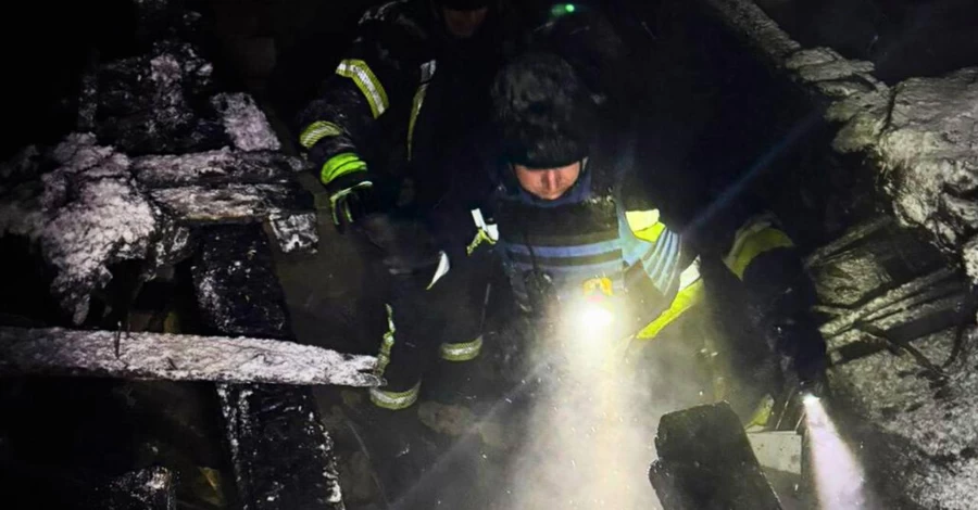 Під час російської атаки вночі пошкоджено Посольство Катару, - Зеленський