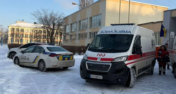 Нападение в школе Киева: ученику 14 лет, он ранил также и себя