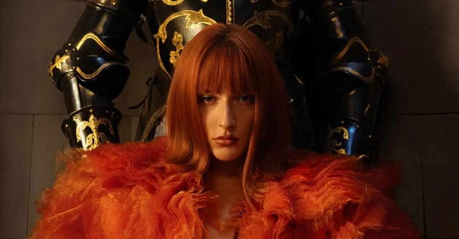 Grisana оголосила про повернення на сцену після скандалу з батьком-корупціонером