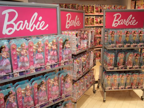 Mattel випустила інклюзивну Барбі з аутизмом