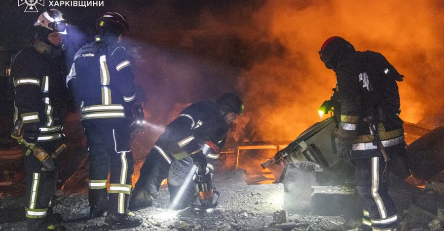 Росія атакувала Україну ракетами та дронами, у Харкові зруйновано термінал 