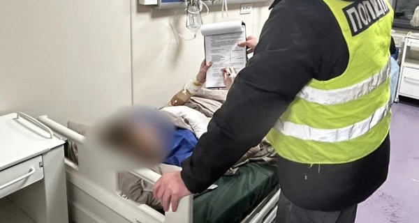 В Киеве вручили подозрение подростку, напавшему на учительницу и одноклассника с ножом