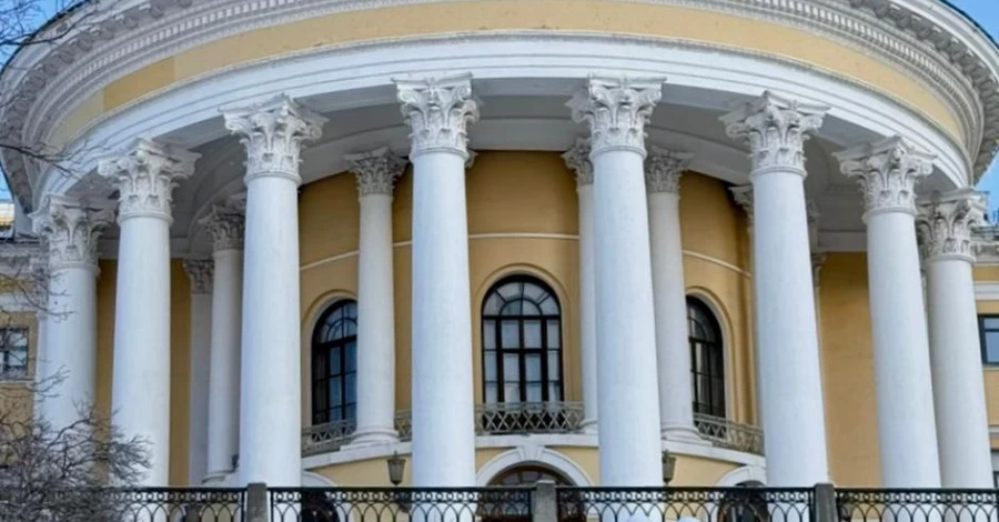 Прокуратура вимагає, щоб засновник Atlas Festival повернув Жовтневий палац державі