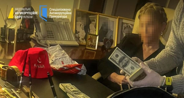 На видео обысков у Тимошенко засветилась панама KALUSH – Олег Псюк отреагировал