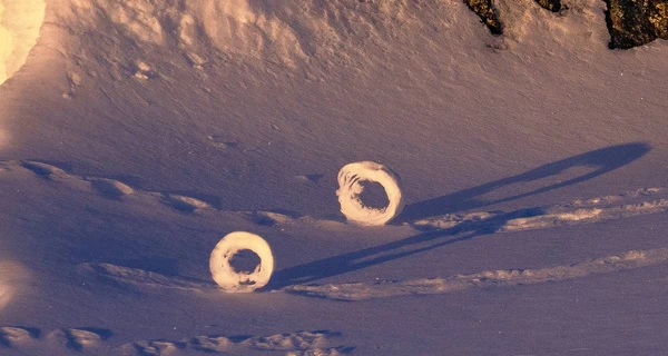 Пончики, млинці та карнизи - українські полярники поділилися неймовірними фото